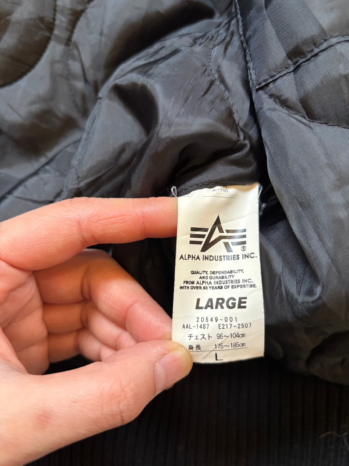 알파 인더스트리 후드 항공점퍼 블랙 상품이미지8