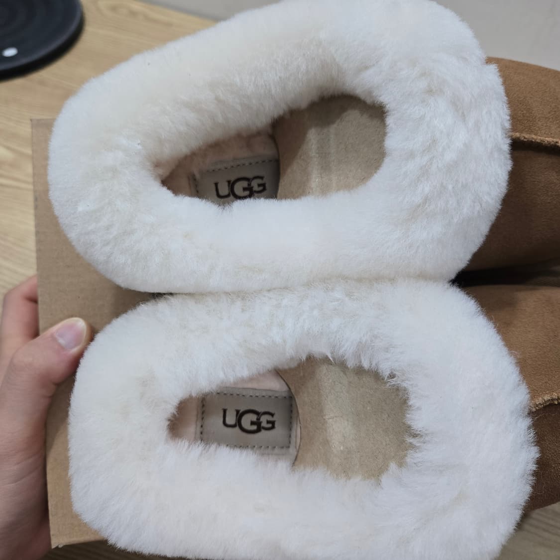 240 어그 UGG 모레네 슬리퍼 체스트넛 새상품 상품이미지6