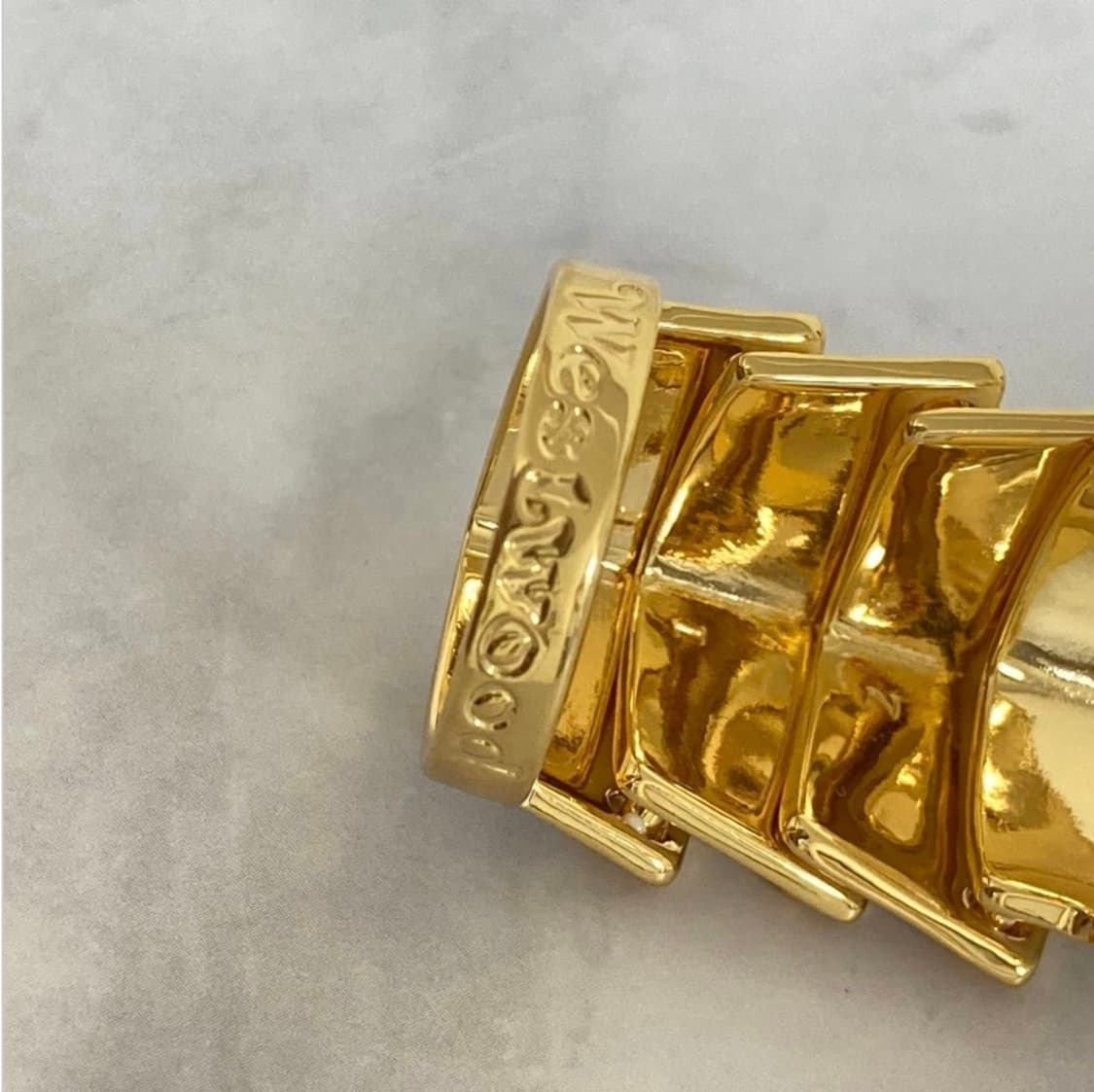 비비안웨스트우드 아카이브 골드화이트 아르테미스 너클링 반지 상품이미지7