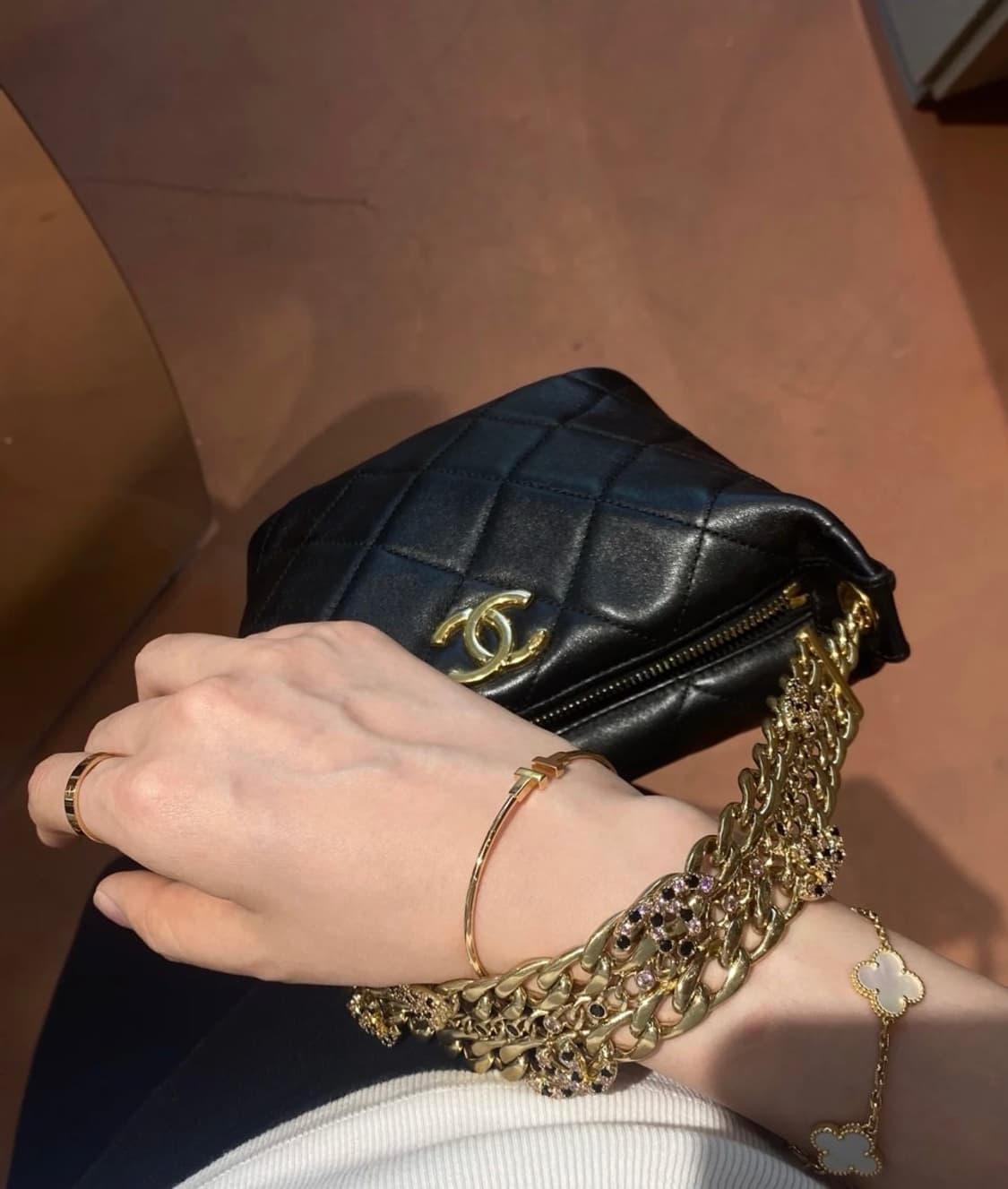 샤넬VIP 신상 CC 큐빅로고 리미티드호보백 상품이미지2