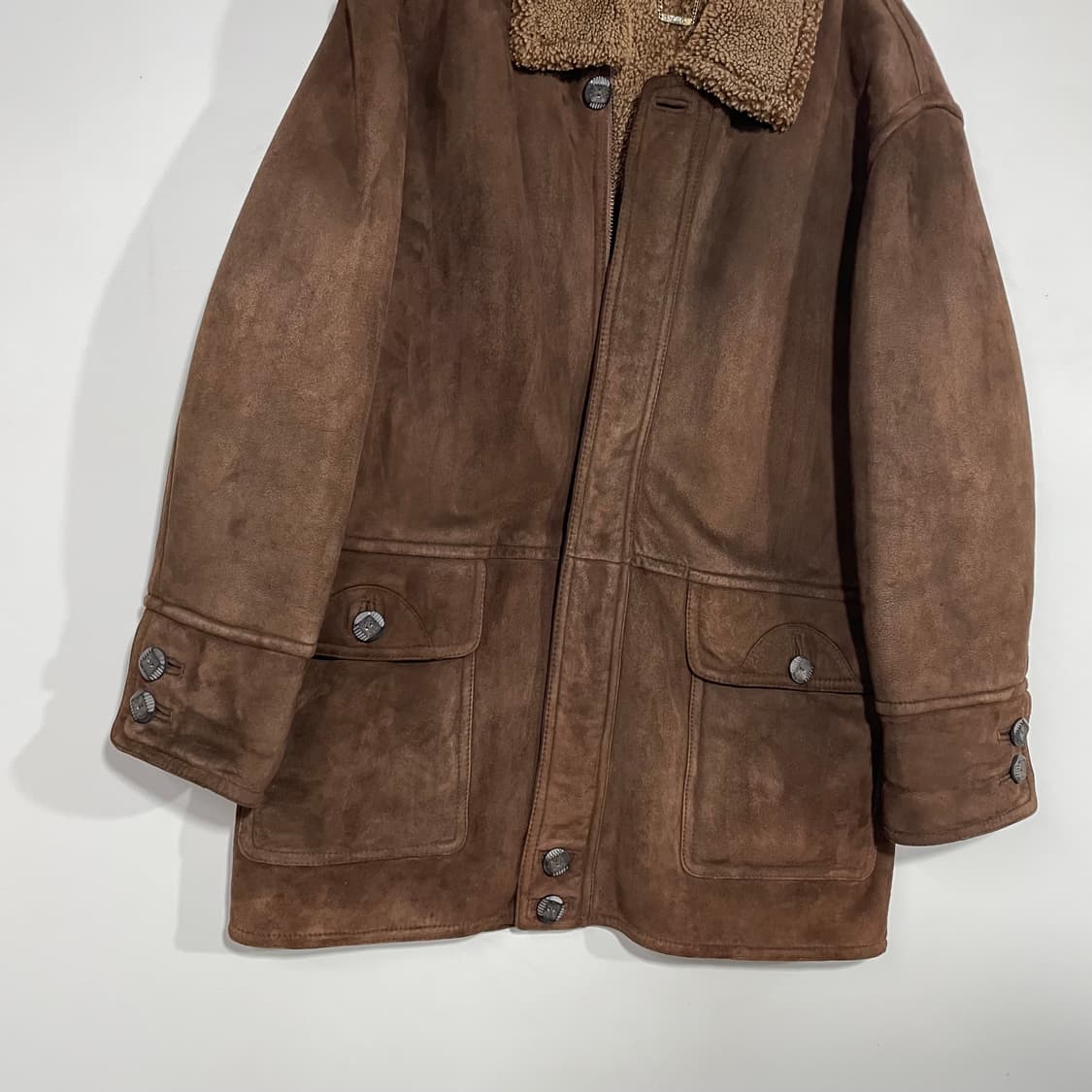 크리스찬 디올 몽슈 양가죽 무스탕 코트 상품이미지3