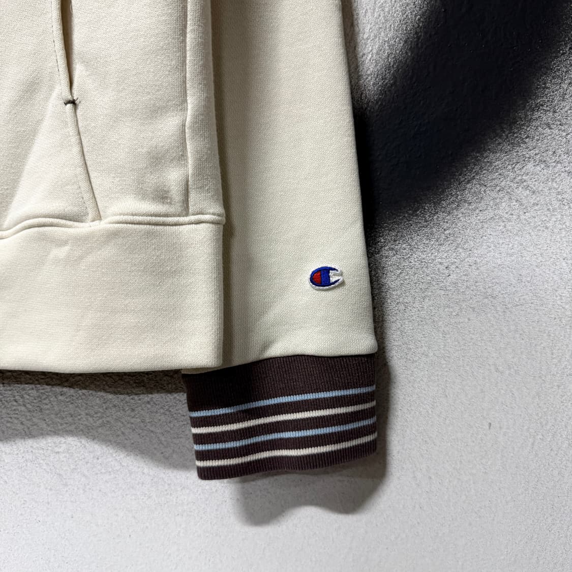 챔피온 재팬 아이보리 브라운 배색 원 포인트 코튼 집업 져지 자켓 상품이미지5