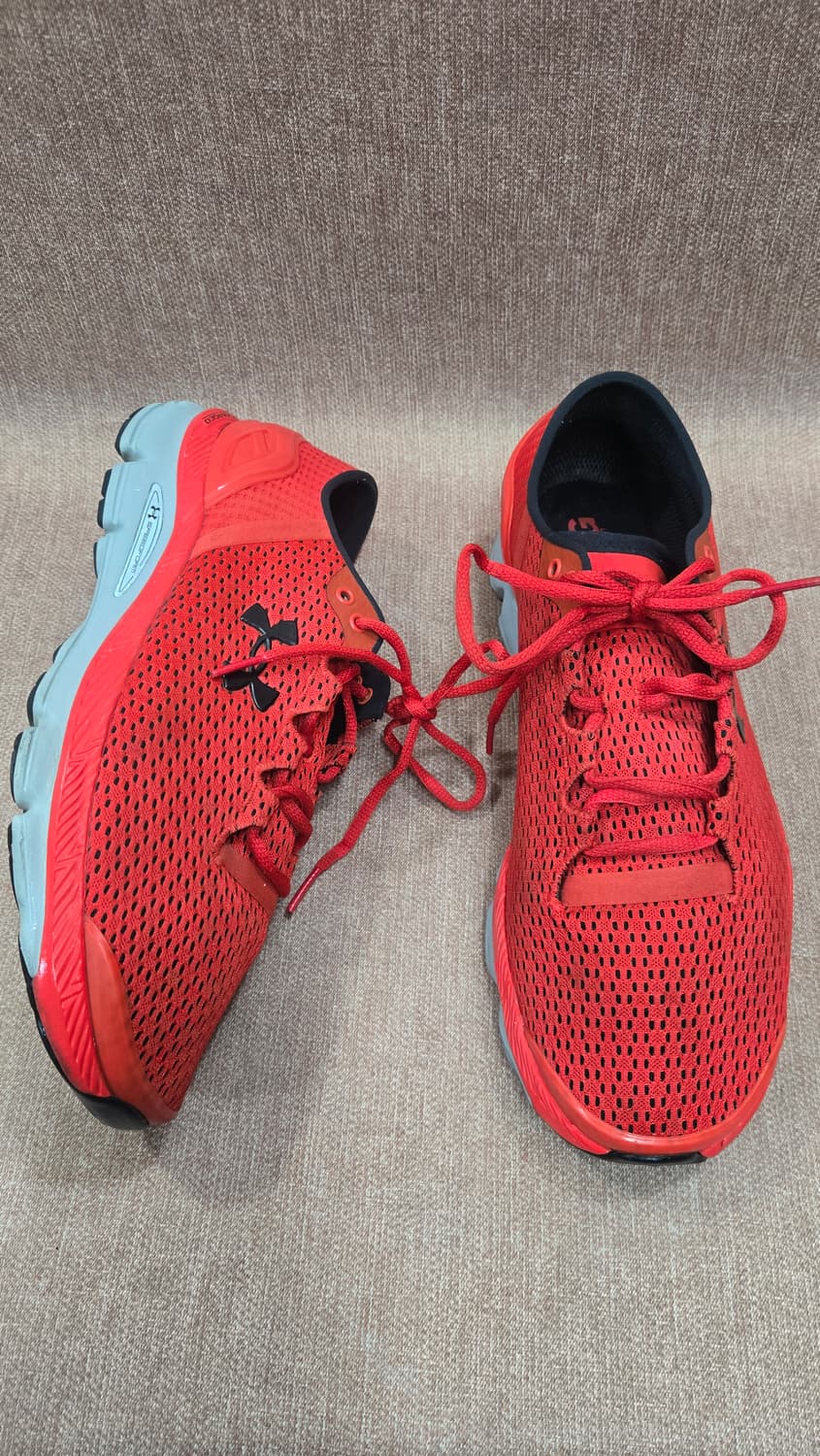 언더아머 285mm-  차지드 스피드폼 인테이크2 비비드레드 런닝화  상품이미지1