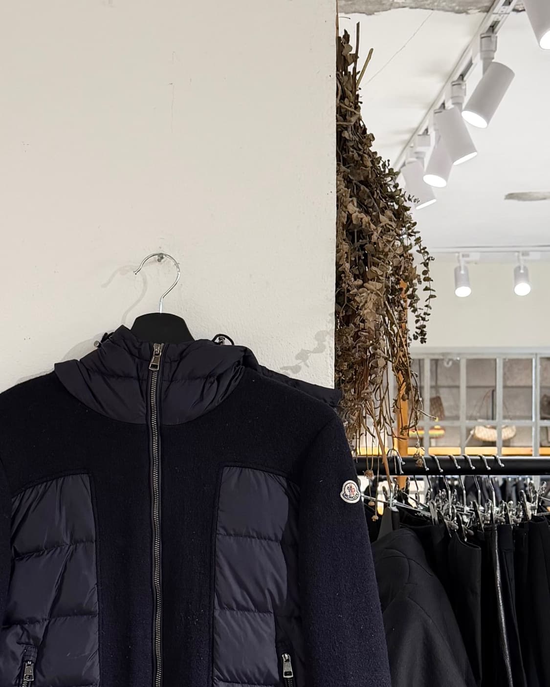 몽클레어 네이비 마글리아 가디건 패딩 집업 재킷 상품이미지2