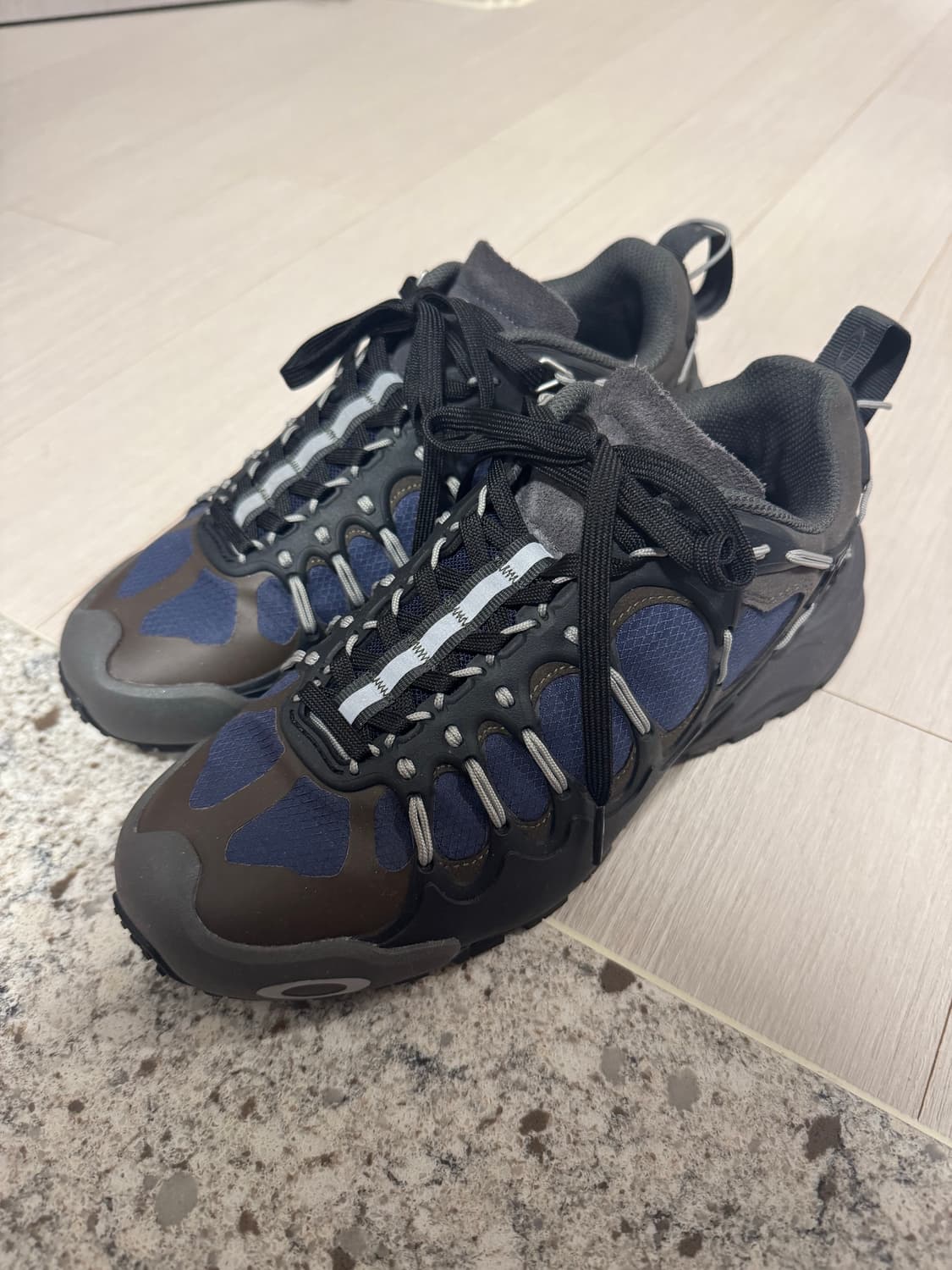 오클리 팩토리팀 x 브레인 데드 245mm 상품이미지1