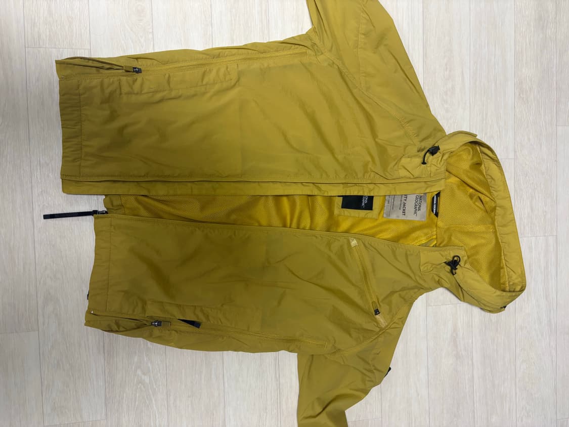 내셔널 지오그래픽 바람막이 상품이미지1