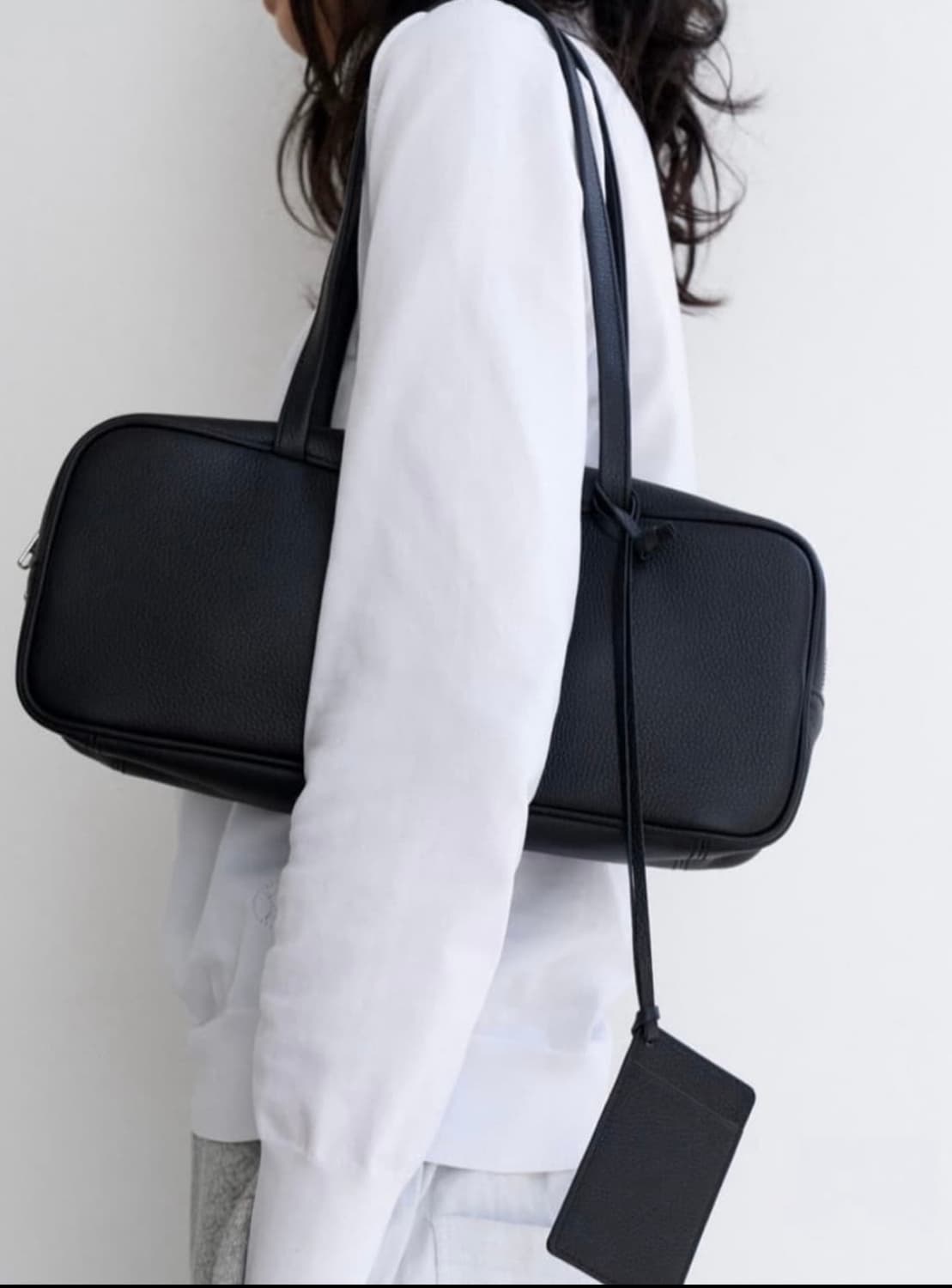 레귤라 보스턴백 블랙 상품이미지2