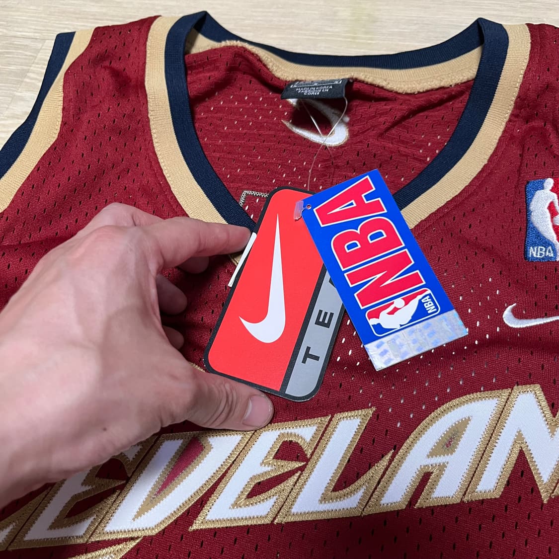 (L / 하자있음) 새상품 나이키 NIKE 클리브랜드 르브론 제임스 져지 상품이미지6
