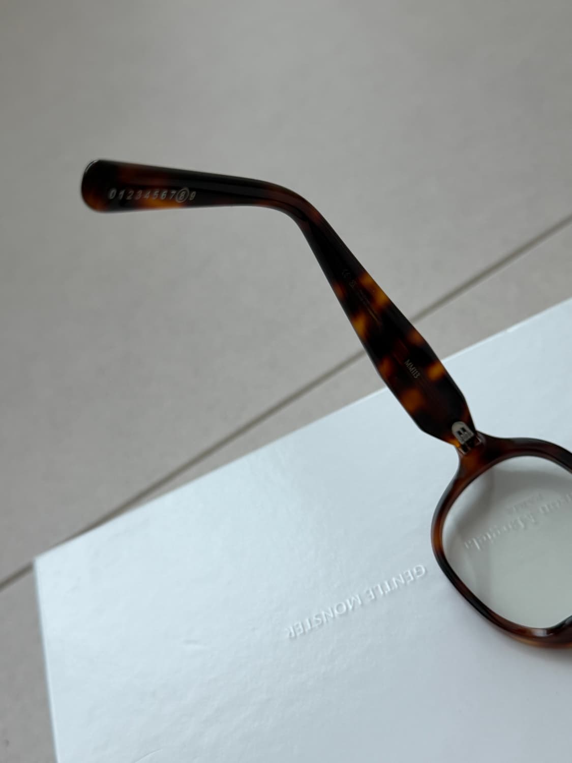 젠틀몬스터 마르지엘라 mm113 상품이미지4