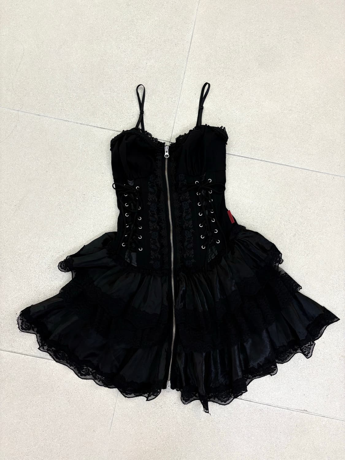 오즈온 아일렛 원피스 상품이미지1