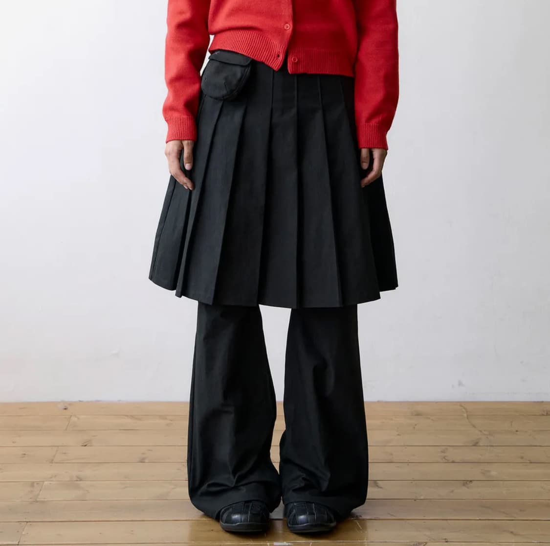 더콜디스트모먼트 TCM skirt layered pants 상품이미지1