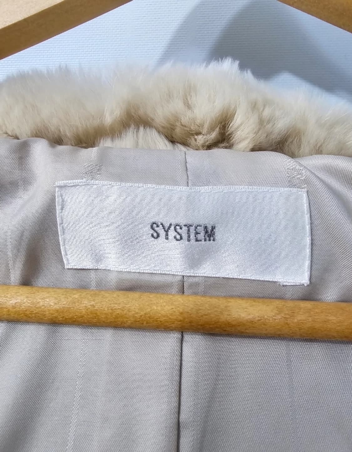 한섬 시스템 SYSTEM 렉스 래빗 후드 퍼 자켓 아이보리 상품이미지8