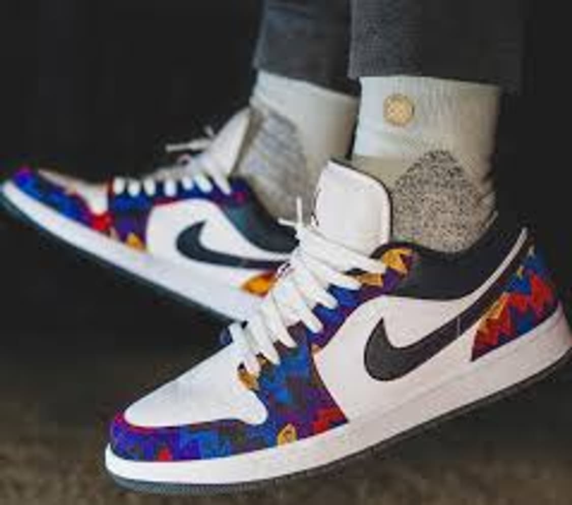 나이키 에어조던 1 로우 스웨터 Nothing But Net 상품이미지1