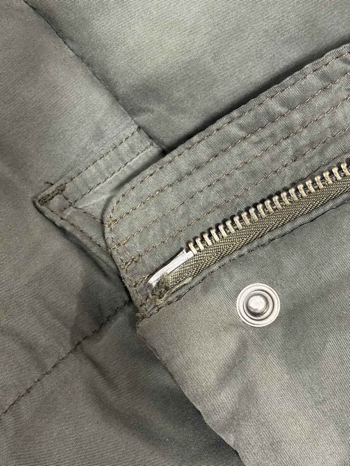 아베크롬비 카키 조끼 패딩  상품이미지5