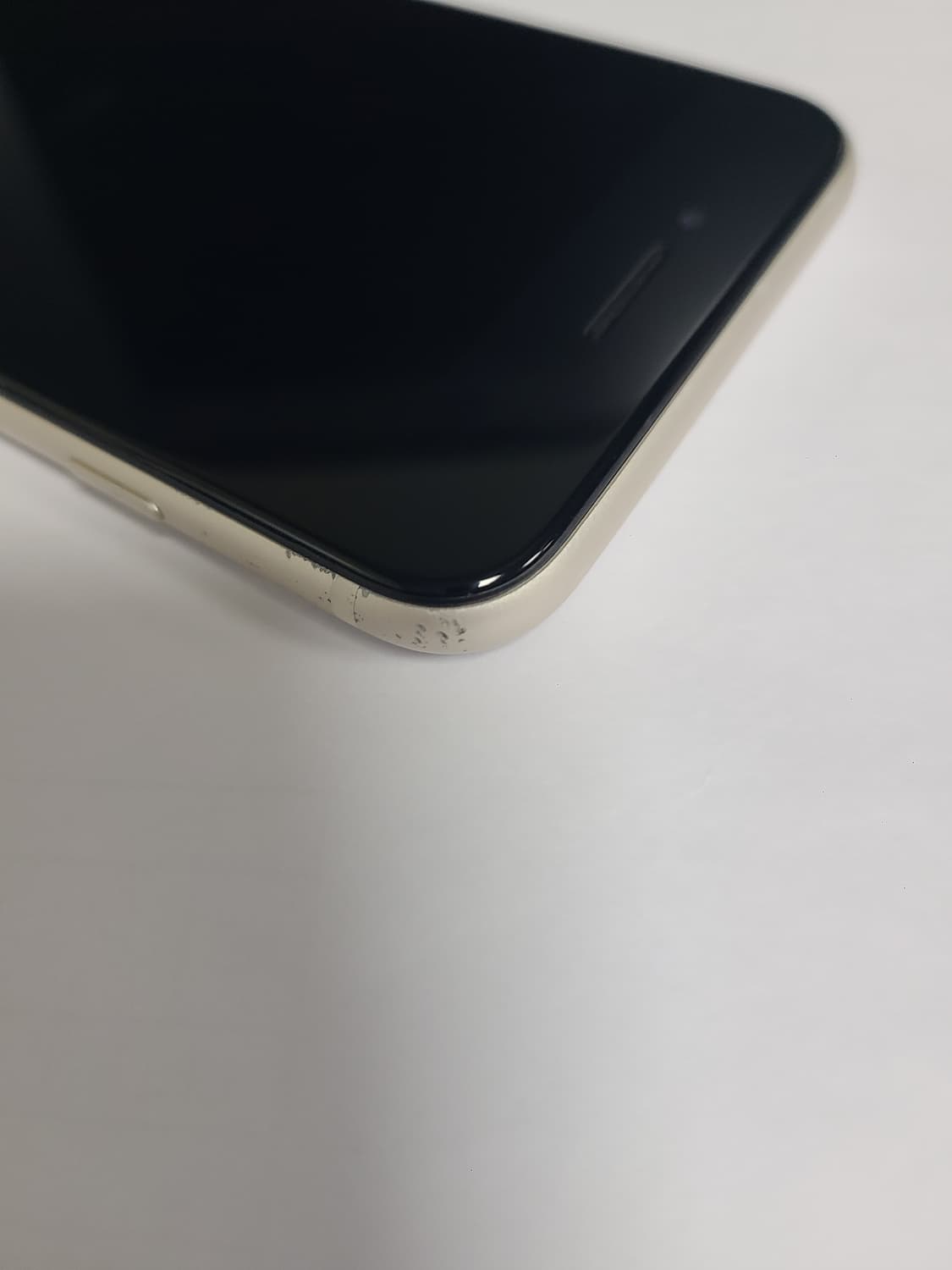 아이폰 se3 화이트64G 배터리순정88(24년11월) 상품이미지10