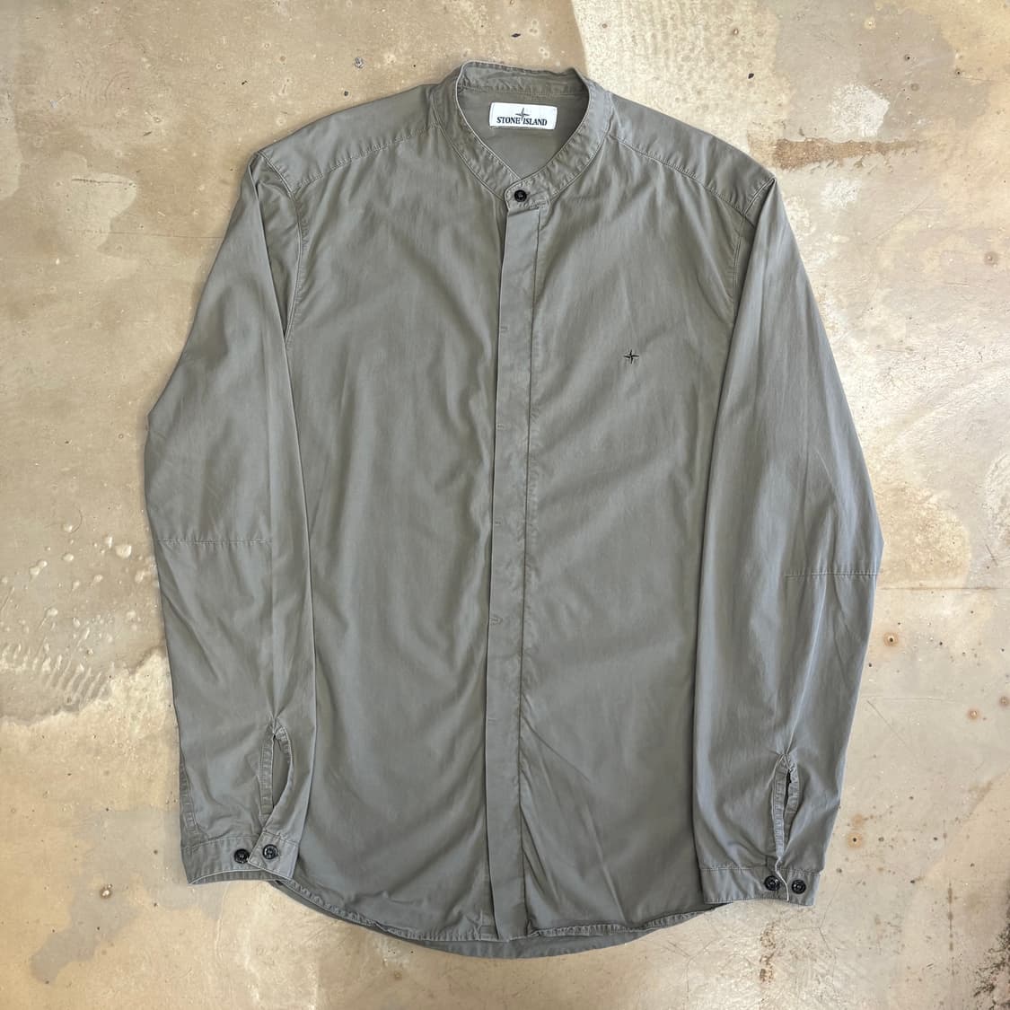 100 스톤아일랜드 19ss 베이지 셔츠 상품이미지2