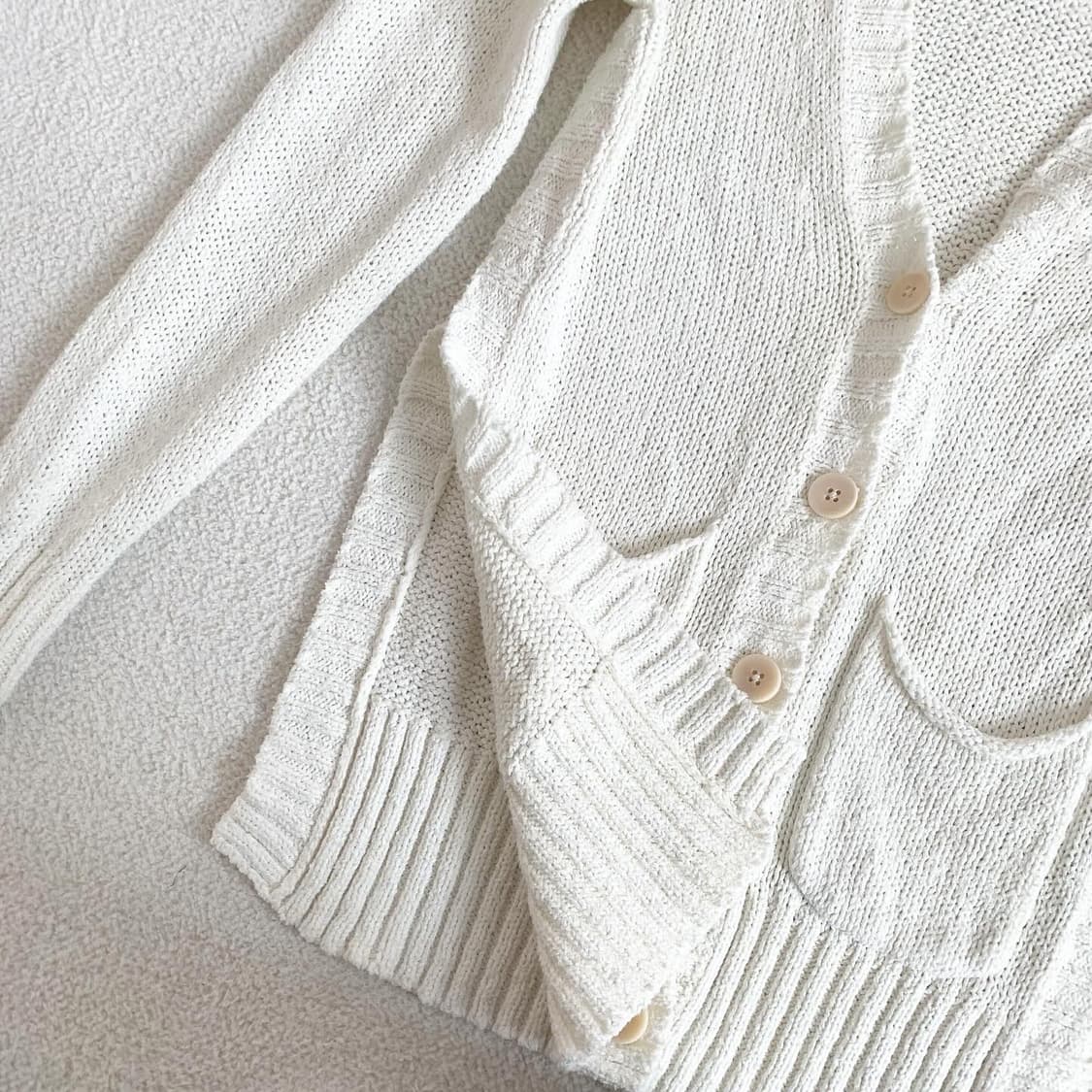 y2k 쥬시꾸뛰르 크림아이보리 트임 가디건 상품이미지2