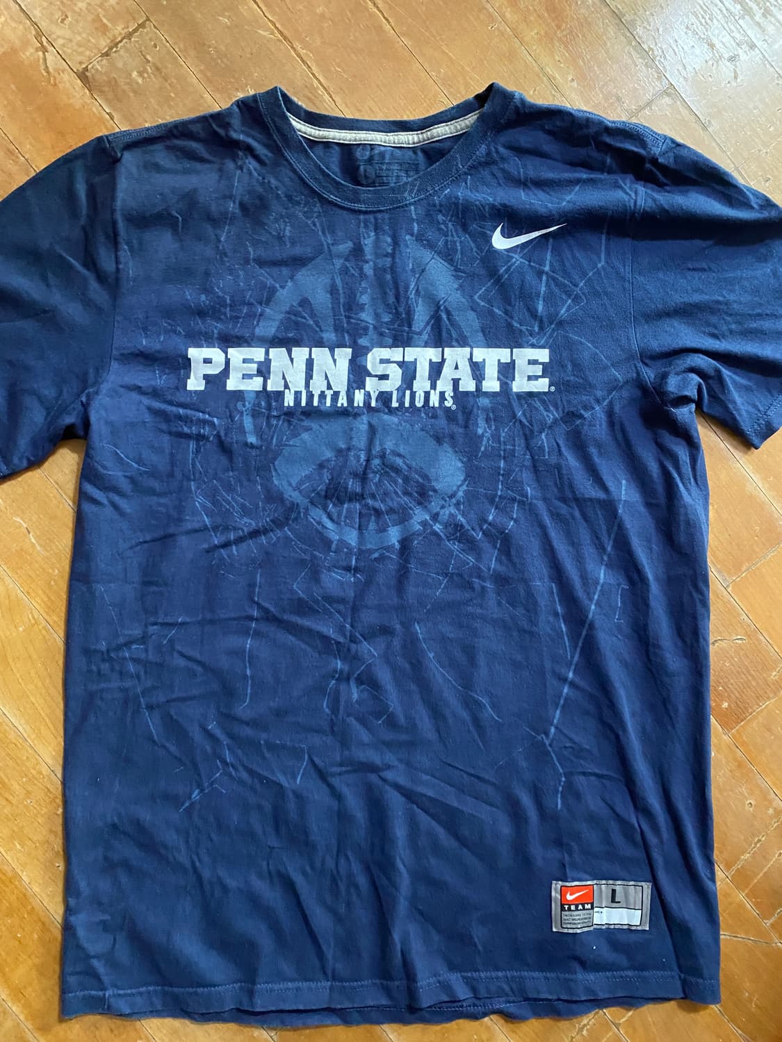 나이키 펜스테이트 반팔 티셔츠 L (100) 상품이미지1