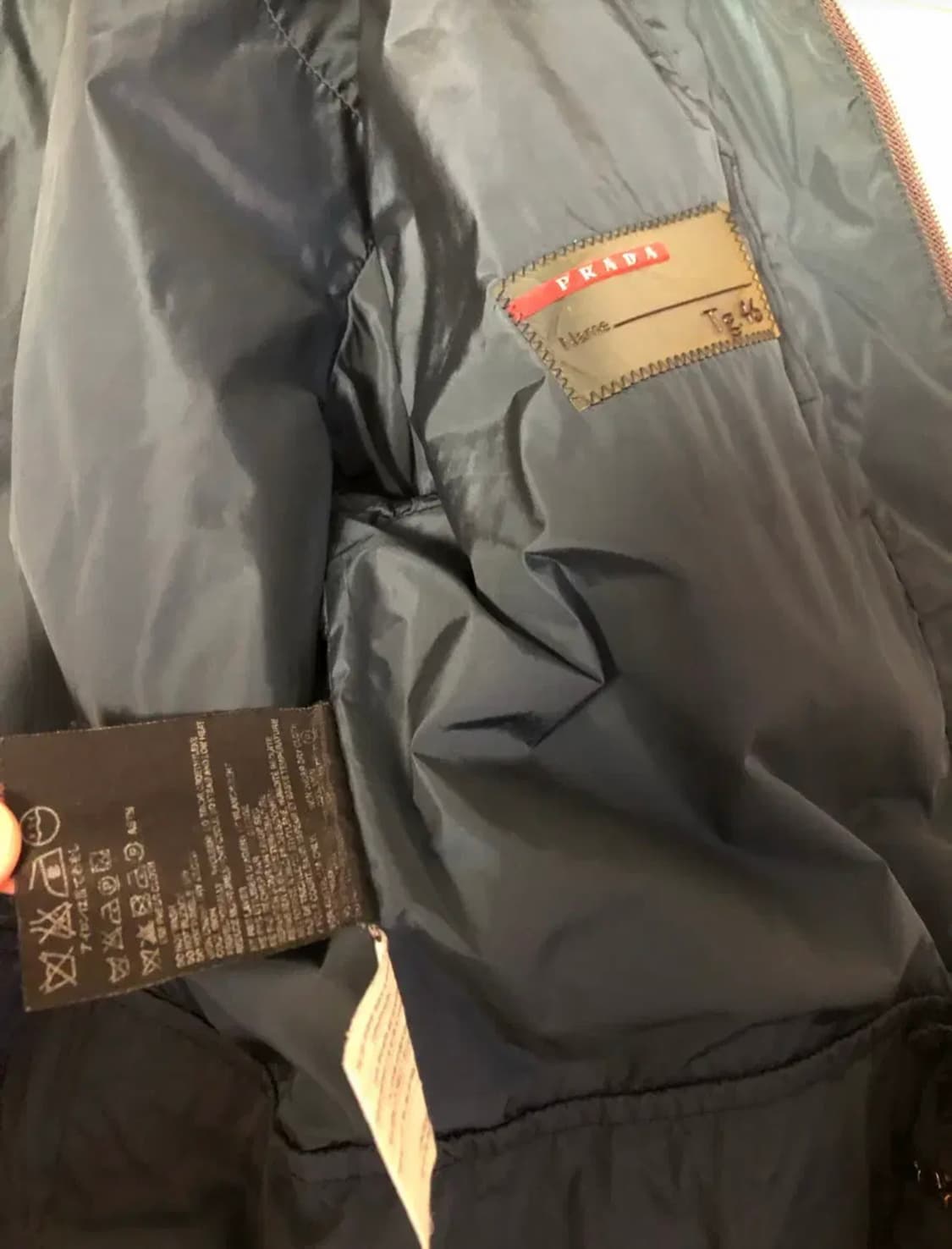 프라다 스포츠 패딩집업 46 상품이미지8