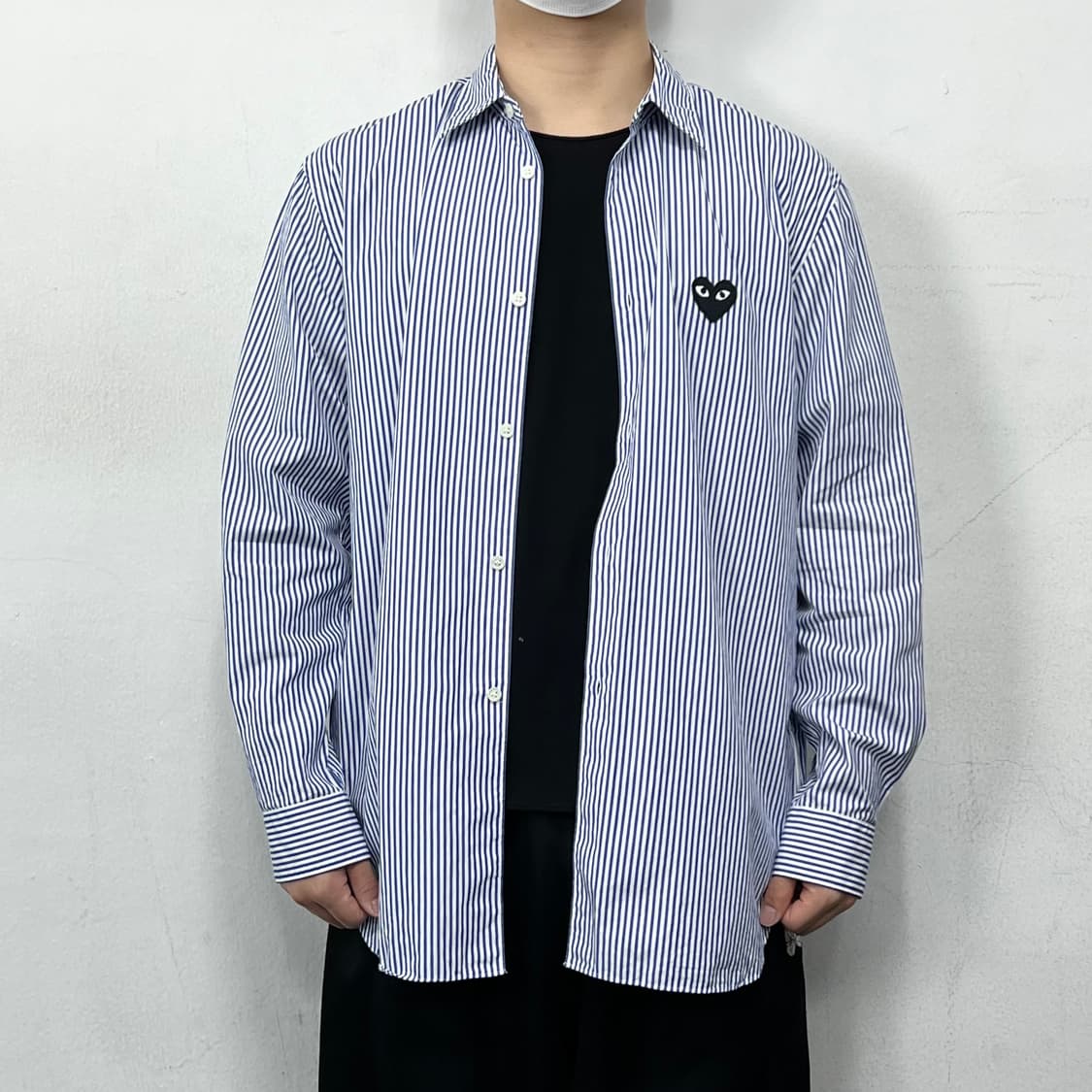 꼼데가르송 블랙 하트와펜 스트라이프 셔츠 상품이미지3