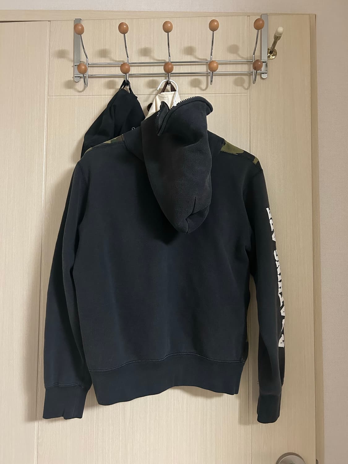 aape 베이프 후드집업 상품이미지2