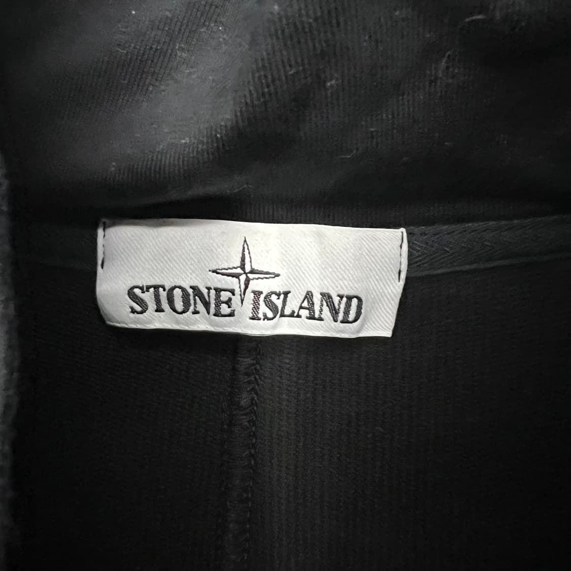 스톤아일랜드 집업 상품이미지2