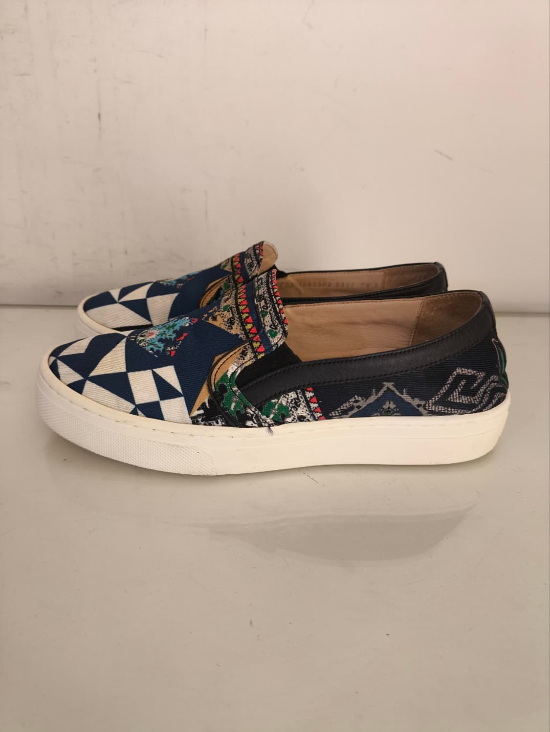 235mm 타임 패턴 슬립온 상품이미지1