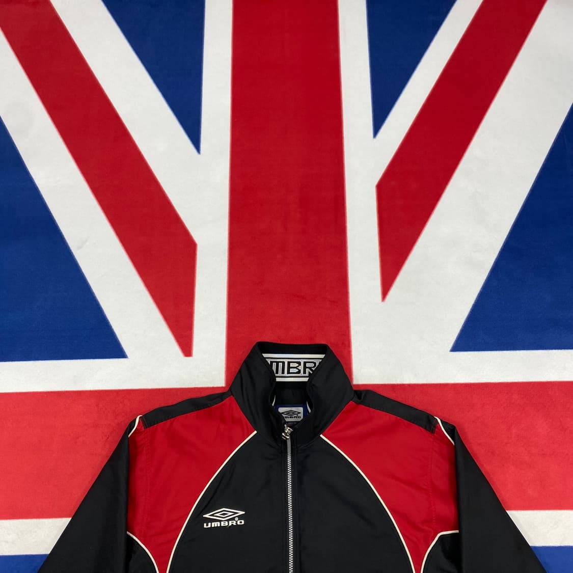 엄브로 바람막이 100 상품이미지2