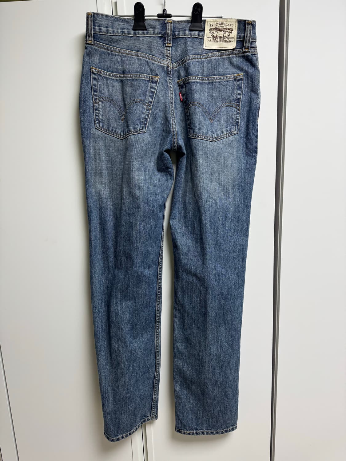 리바이스 502 상품이미지1