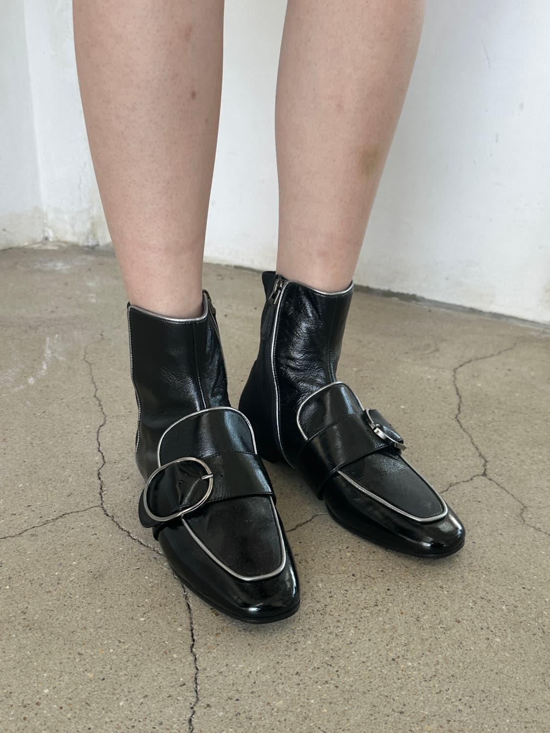 엠포리오 아르마니 벨티드 사이드 지퍼 부츠 상품이미지1