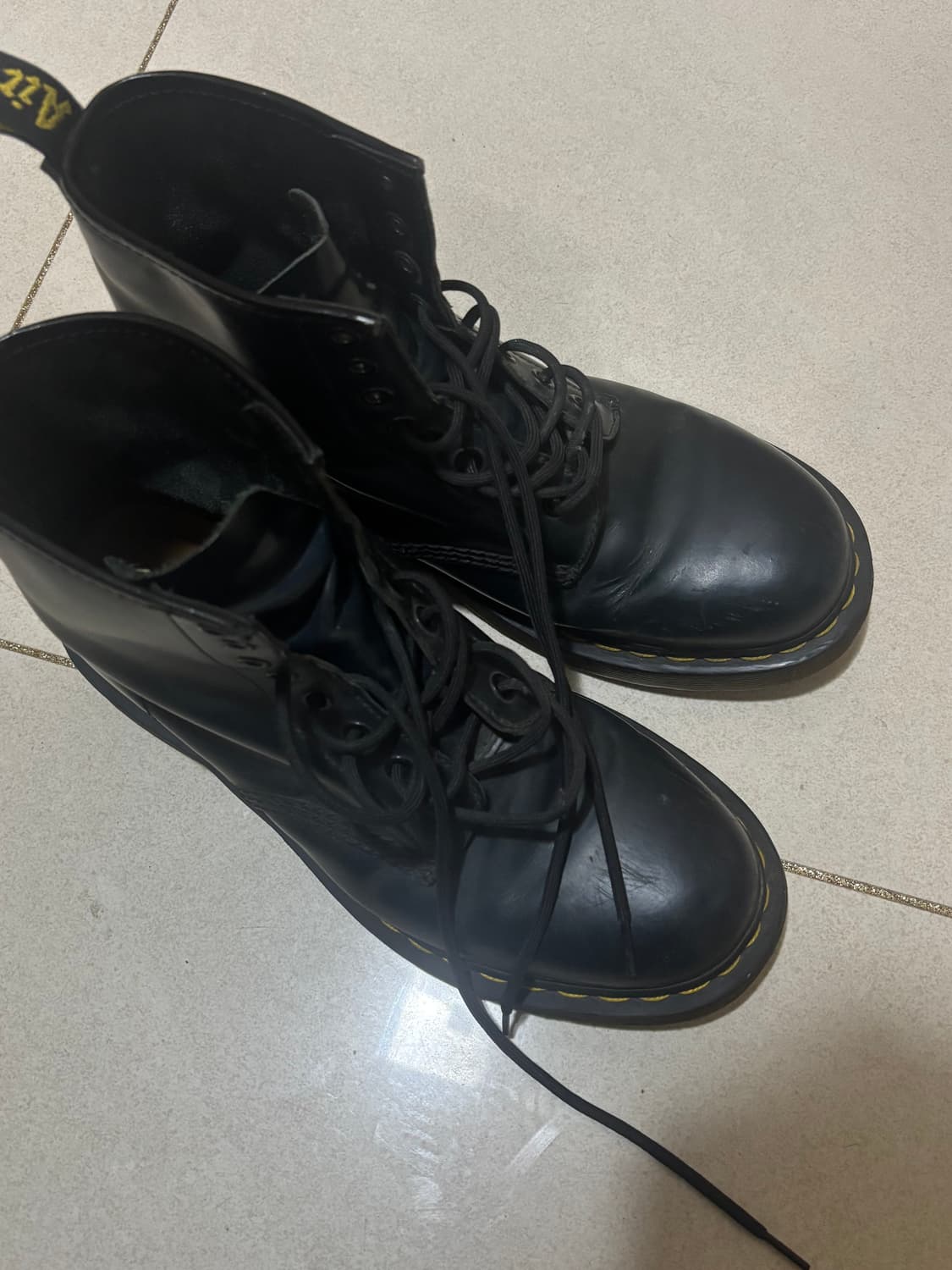 닥터마틴 1460 8홀 부츠 EU41 상품이미지8