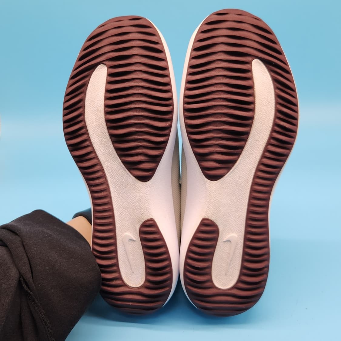 ooo 나이키 썸머라이프 여성골프화 240 상품이미지3