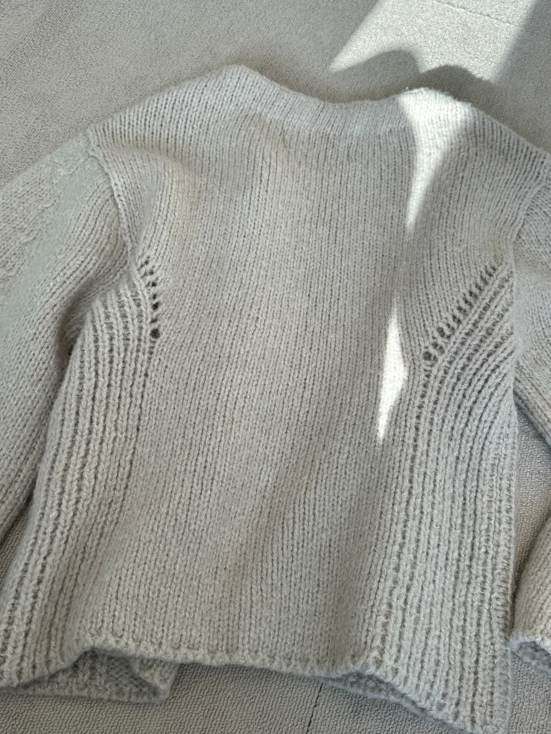 마뗑킴 볼륨 니트 가디건 상품이미지9