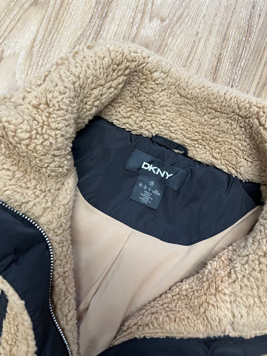 DKNY 무스탕 플리스 자켓 상품이미지4