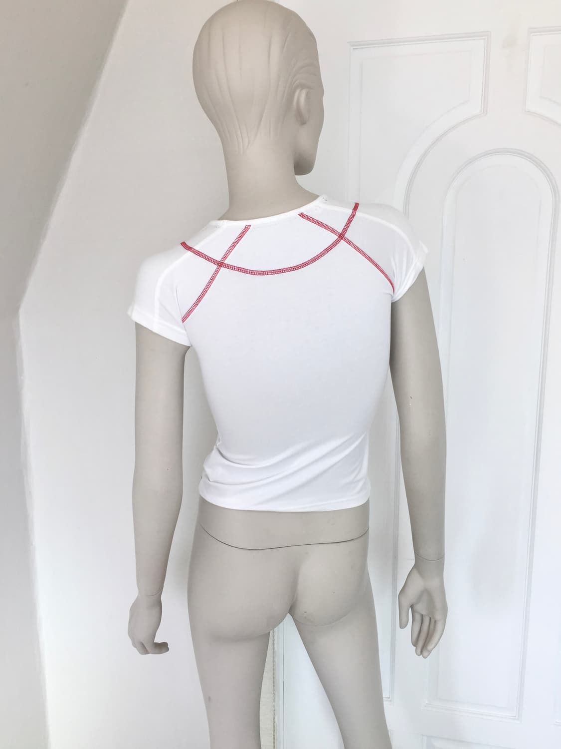 Silver Graphic  with Red Stitch Detail 상품이미지4