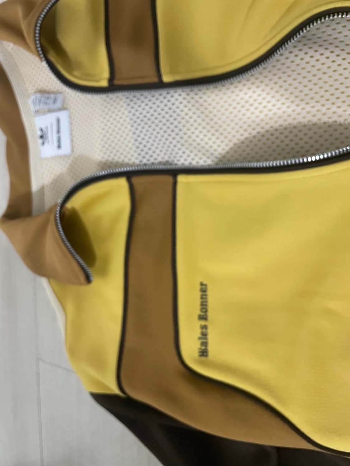 아디다스 웨일스보너 트랙탑 m 상품이미지1