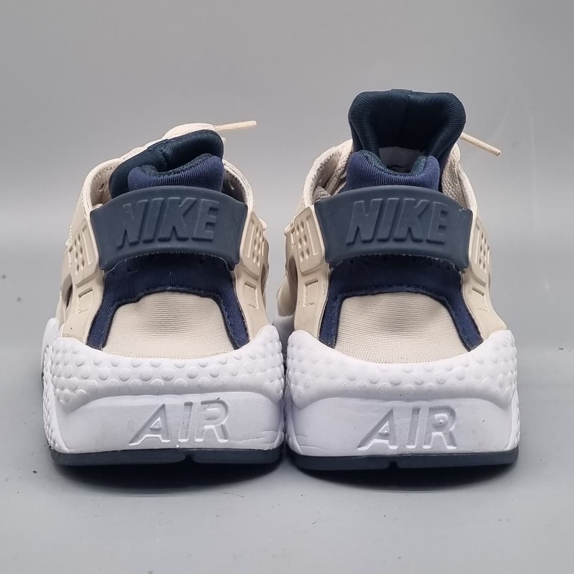 나이키 에어 허라취 여성운동화 실사이즈230 상품이미지4