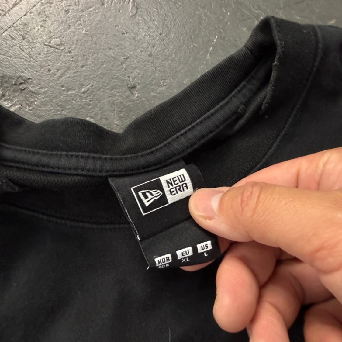 105 뉴에라 메탈리카 데미지 반팔티  상품이미지3