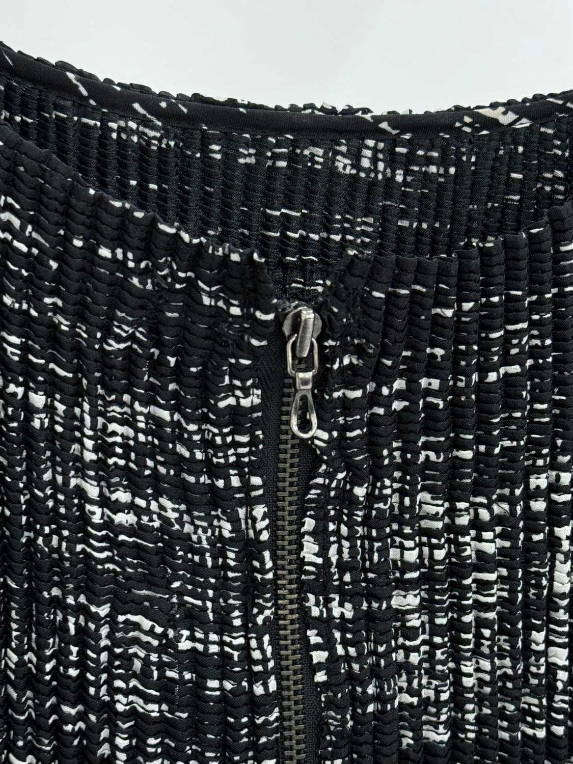 이세이 미야케 짚업 롱 가디건 상품이미지7