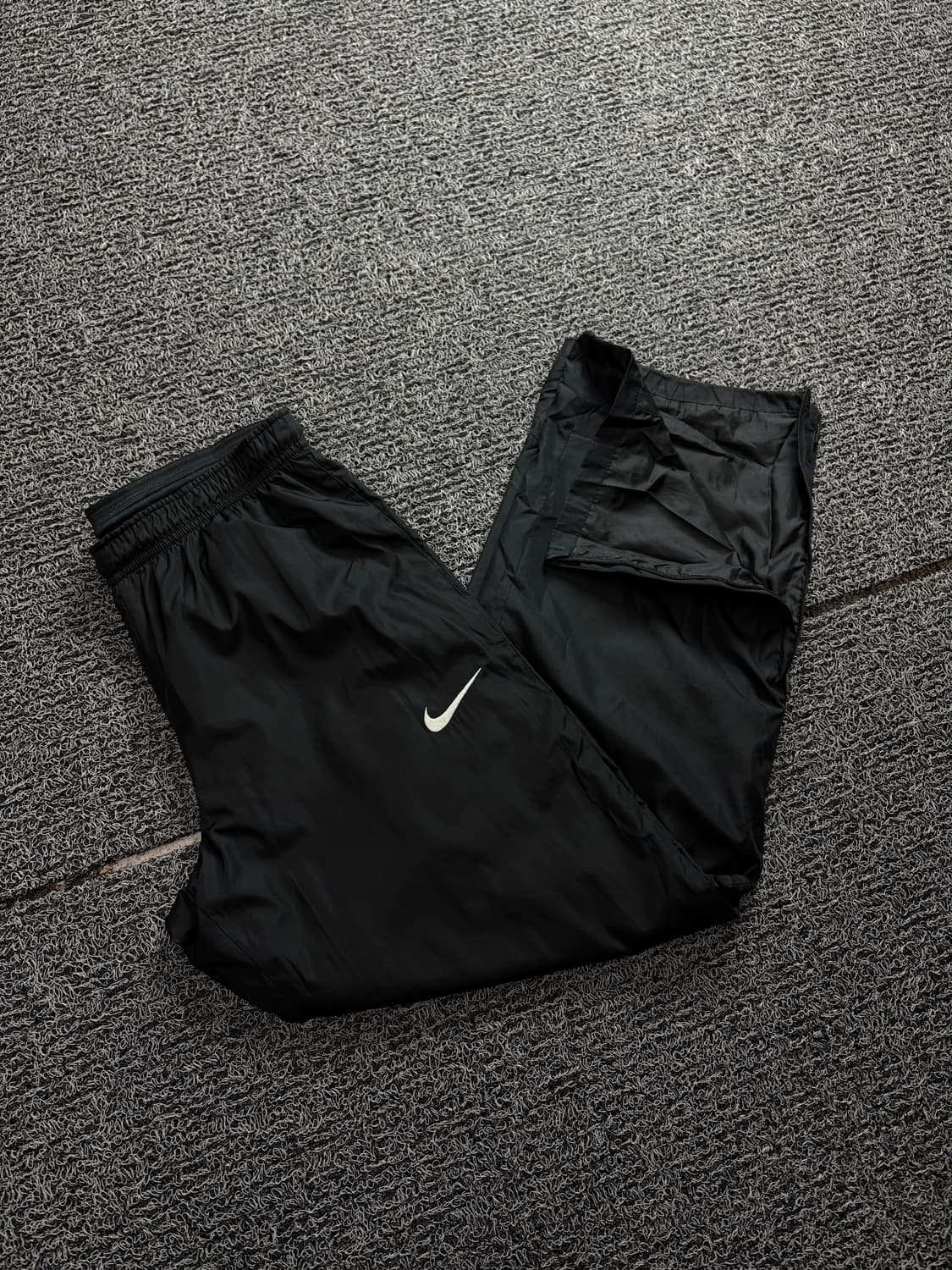 나이키 스톰핏 블랙 와이드 우븐 트랙팬츠 블랙 1823 상품이미지1