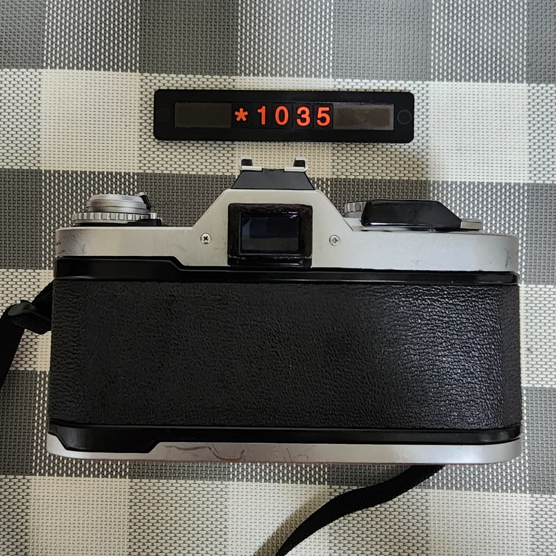 캐논 AV-1 블랙바디 1.8 단렌즈 필름카메라 상품이미지4