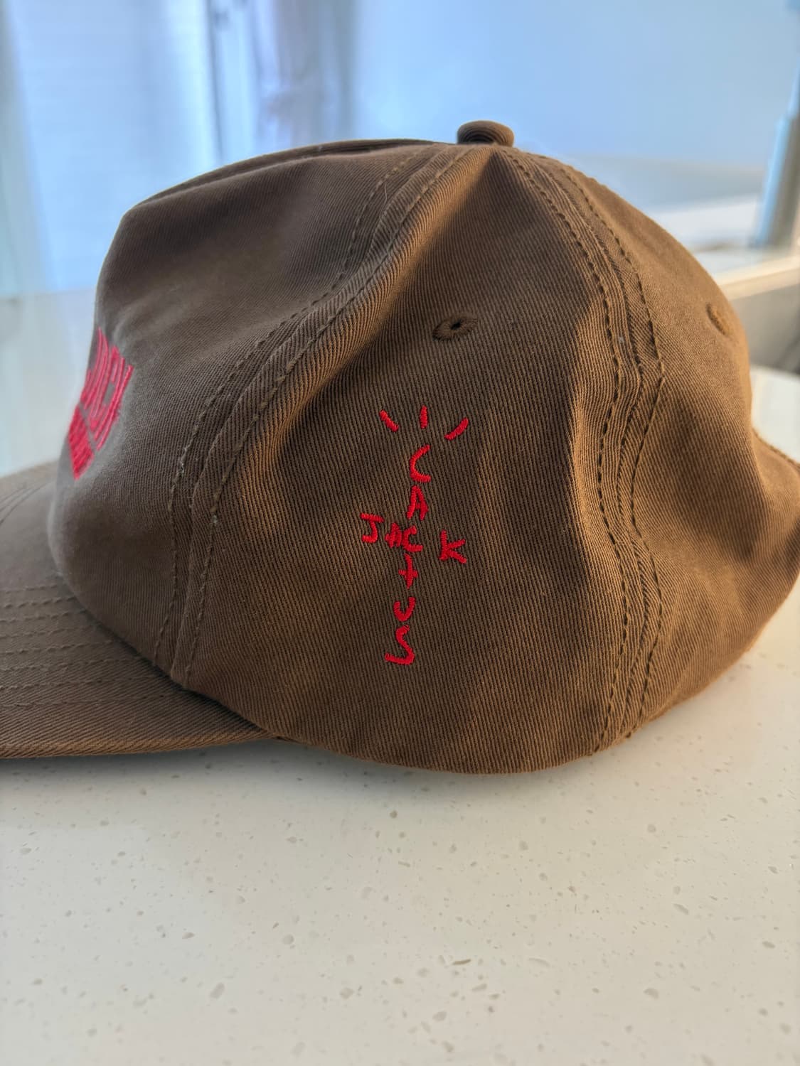 캑터스잭 트래비스스캇 스냅백 상품이미지2