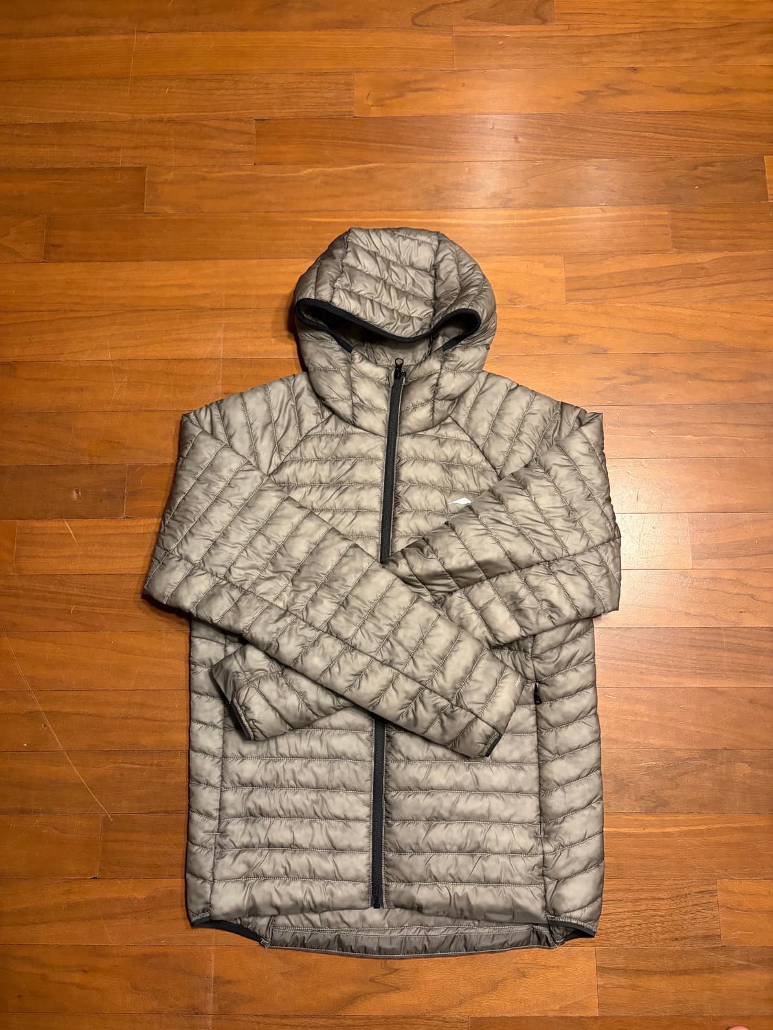 고요웨어 UL 그레핀 인슐레이션 자켓 M (그레이) 상품이미지2