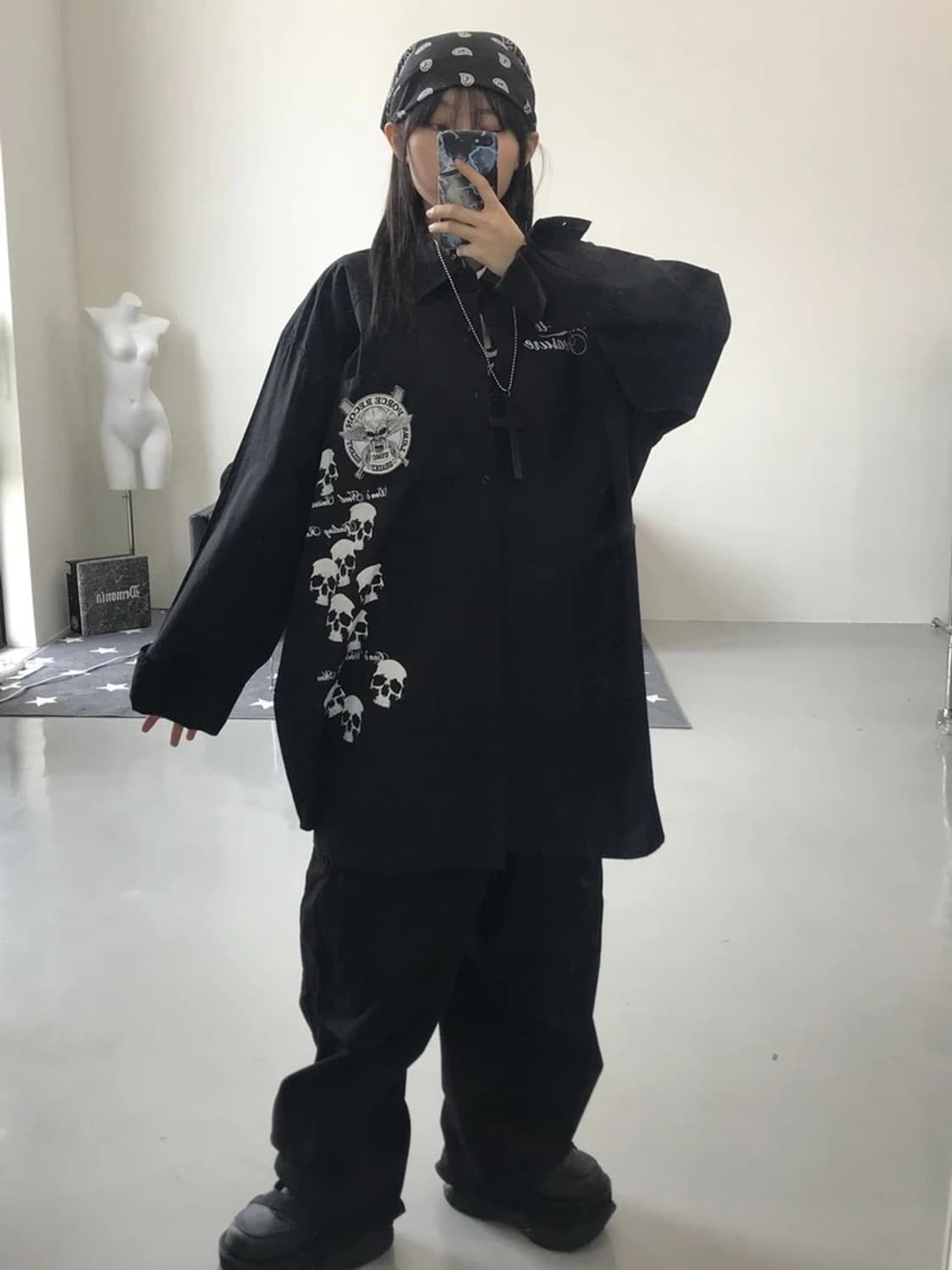 Amore Puro 스컬 프린팅 패치 블랙 셔츠 상품이미지1