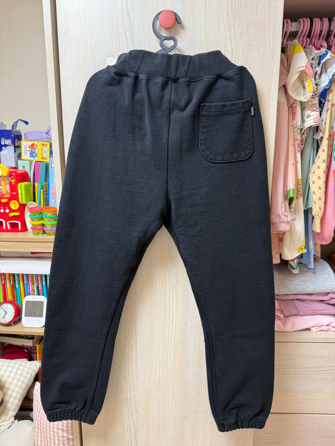 슈프림 S 로고 블랙 스웻팬츠 상품이미지2