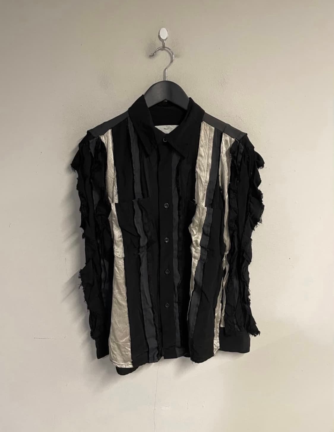 TOGA PULLA rough cutting line shirt 상품이미지1
