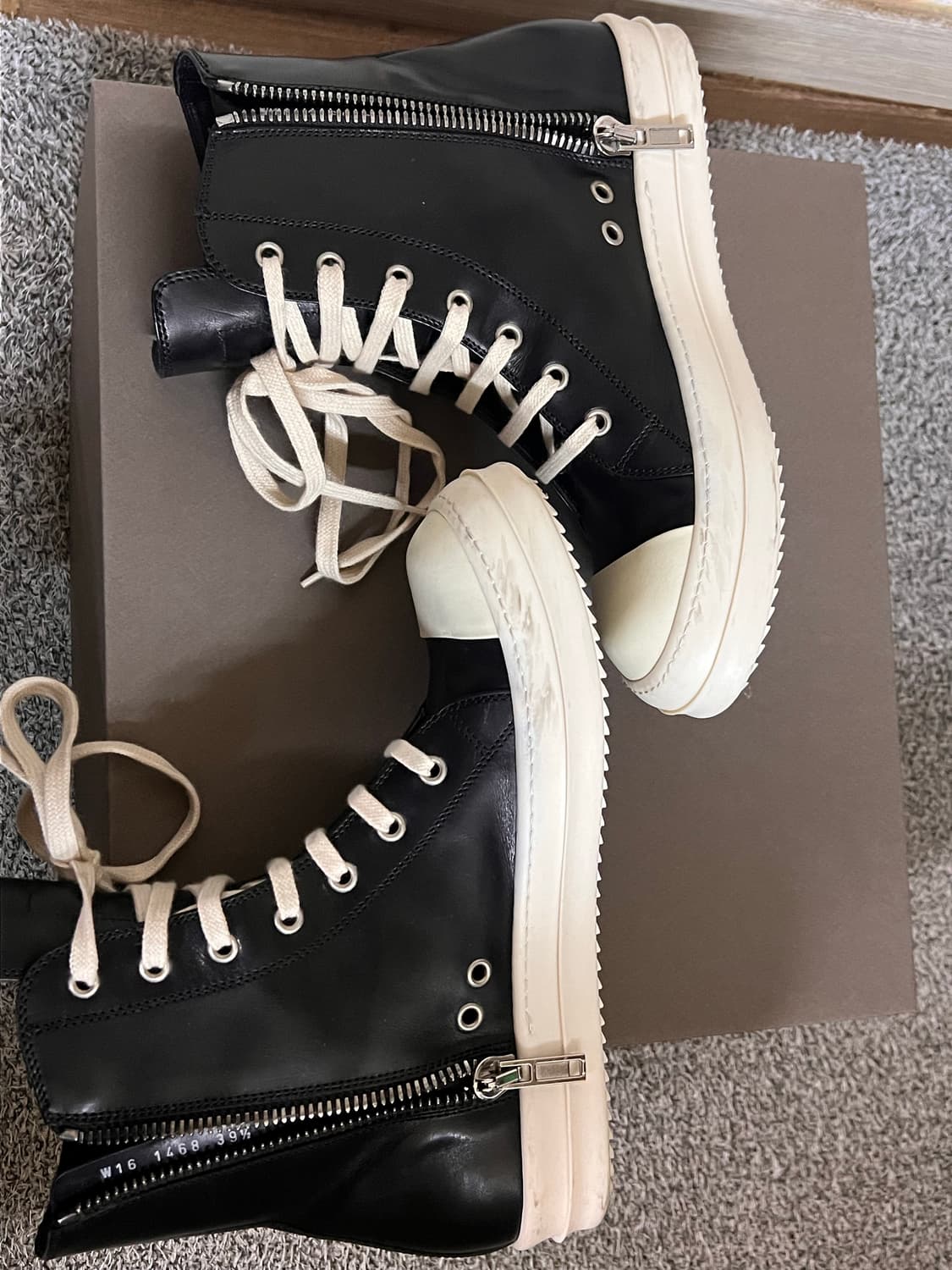 릭 오웬스 라몬즈 하이 39.5 상품이미지2