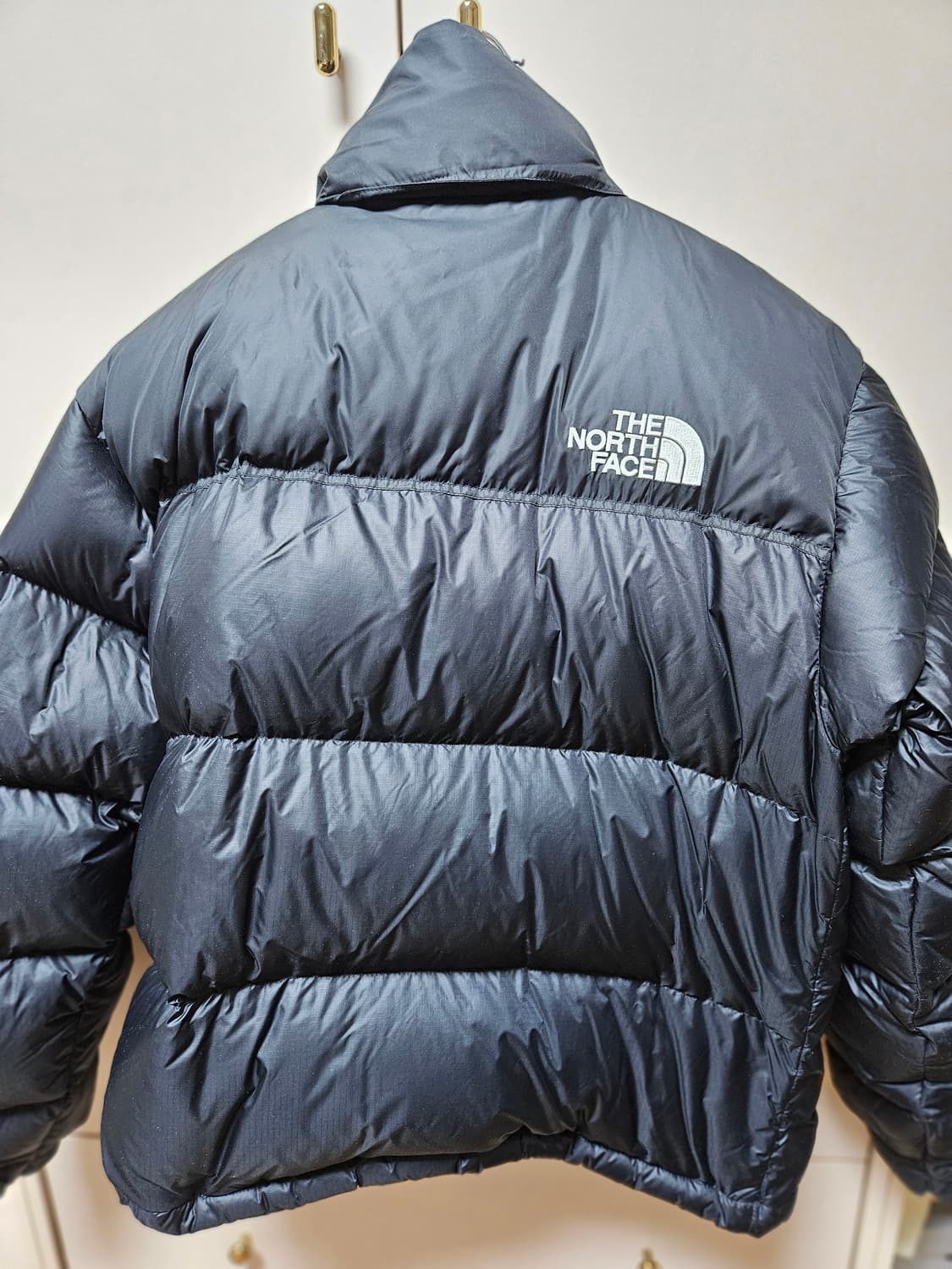 눕시 해외판 700 블랙 S 상품이미지4