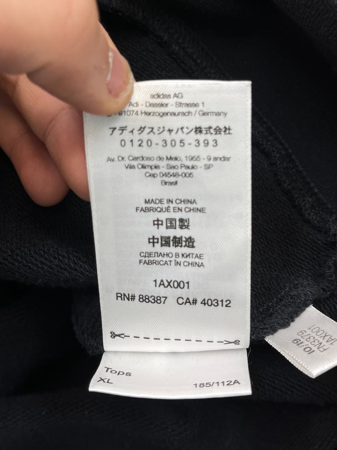 Y-3 클래식 로고 오버사이즈 후드티 상품이미지8