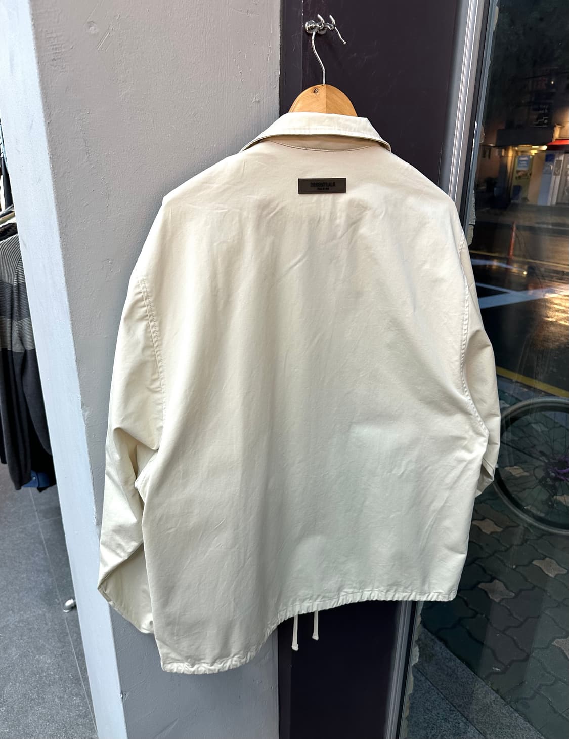 M/ 피어오브갓 에센셜 드로스트링 코치자켓 상품이미지7